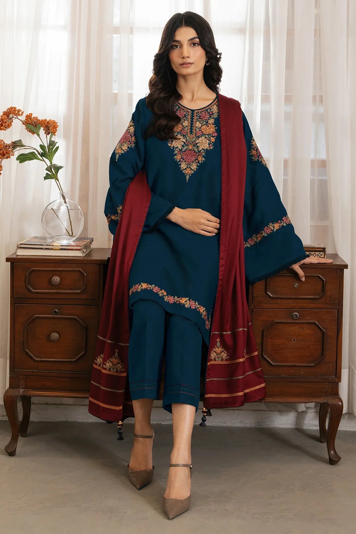 3 PC EMBROIDERED DHANAK SUIT - AB76
